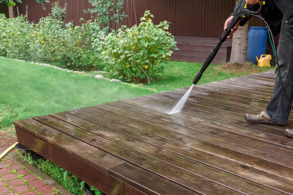 Power Washing Vs. Pressure Washing: What’s The Difference?